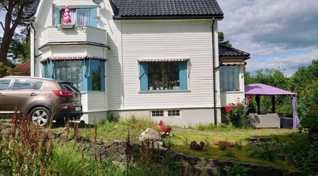 Nahlboms Apartment Sandefjord Exterior photo
